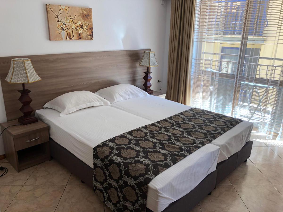 Time Out Hotel Sozopol Exterior foto