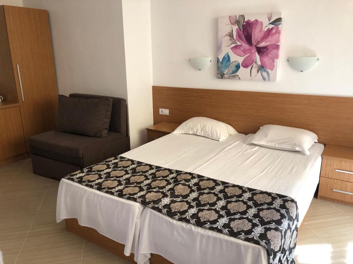 Time Out Hotel Sozopol Exterior foto