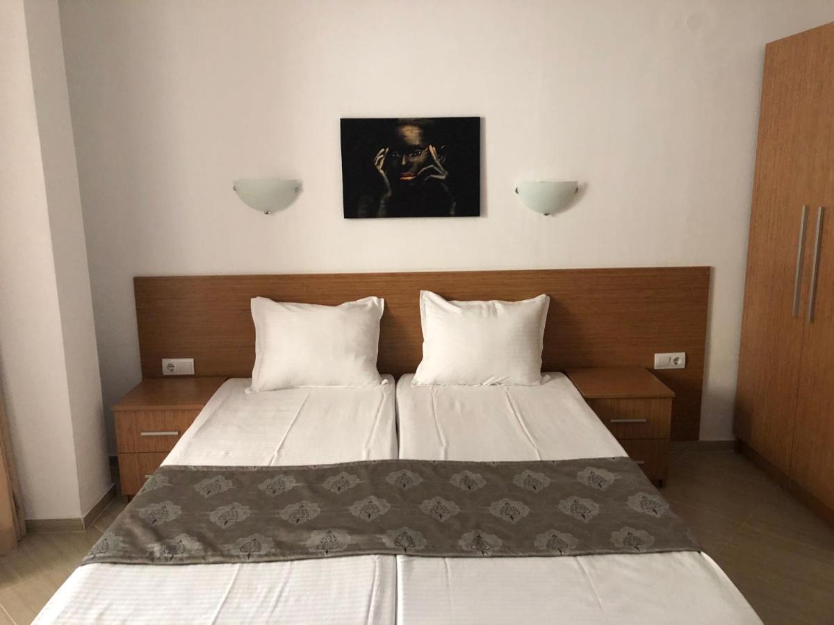 Time Out Hotel Sozopol Exterior foto
