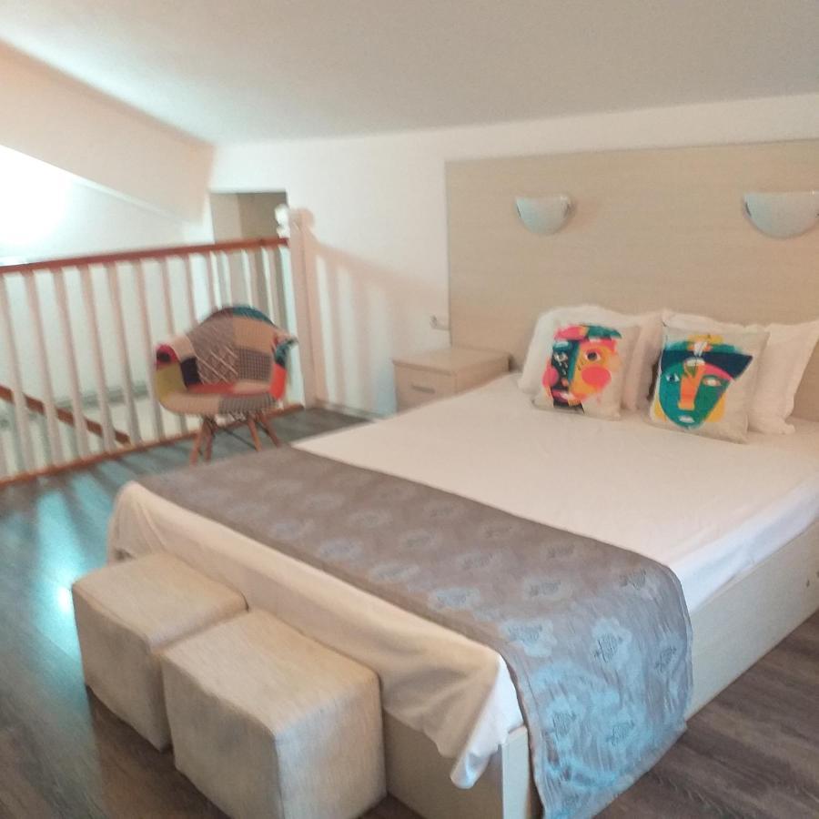 Time Out Hotel Sozopol Exterior foto