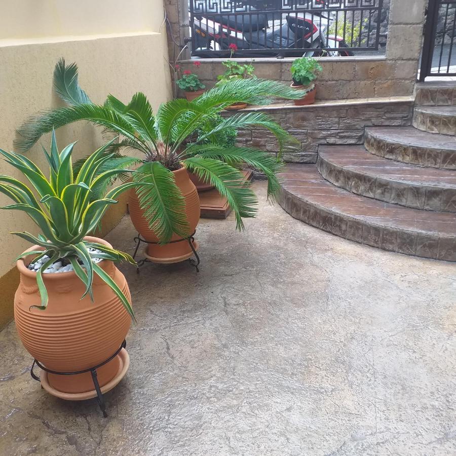 Time Out Hotel Sozopol Exterior foto