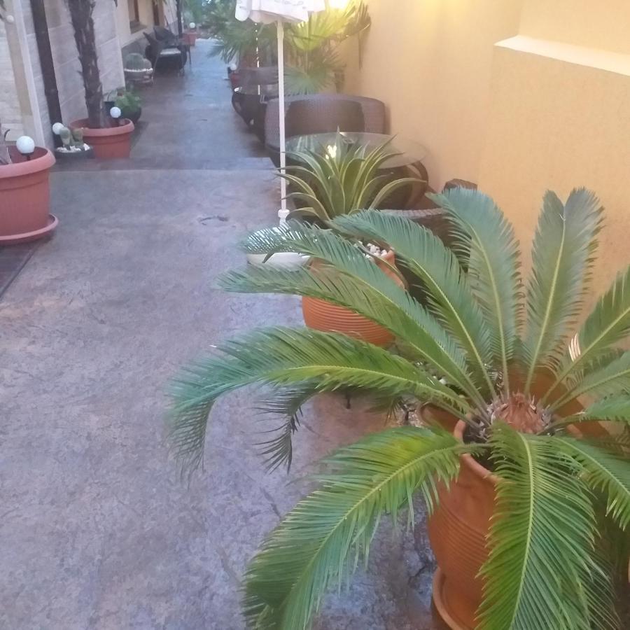 Time Out Hotel Sozopol Exterior foto